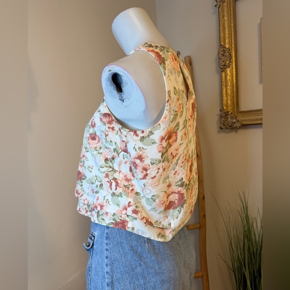 GUESS Floral Vintage Rose Garden Sleeveless Top XS - Picture 4 of 5